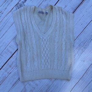 Vintage Andrew St. John Cream V-Neck Cable Knit Sweater